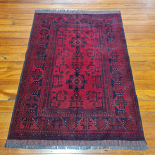 Load image into Gallery viewer, Hand knotted wool Rug 142101 size 142 x 101 cm Afghanistan