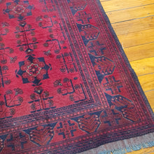 Load image into Gallery viewer, Hand knotted wool Rug 142101 size 142 x 101 cm Afghanistan