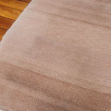 Load image into Gallery viewer, Hand knotted wool rug 186124 size 186 x 124 cm Nepal