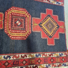 Load image into Gallery viewer, Hand knotted wool Rug 361143 size 361 x 143 cm