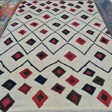 Load image into Gallery viewer, Hand knotted wool Rug 234169 size 234 x 169 cm Morocco