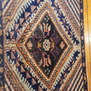 Hand knotted wool Rug 4473 size 44 x 73 cm