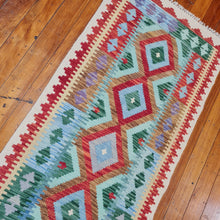 Load image into Gallery viewer, Hand knotted wool Rug 19079 size 190 x 79 cm Afghanistan