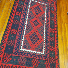 Load image into Gallery viewer, Hand knotted wool Rug 191105 size 191 x 105 cm Afghanistan