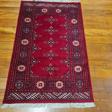 Load image into Gallery viewer, Hand knotted wool rug 12579 size 125 x 79 cm Pakistan