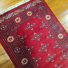 Load image into Gallery viewer, Hand knotted wool rug 12579 size 125 x 79 cm Pakistan