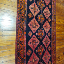 Load image into Gallery viewer, Hand knotted wool rug 285150 size 285 x 150 cm