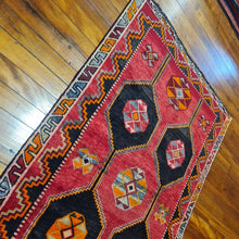 Load image into Gallery viewer, Hand knotted wool rug 290145 size 290 x 145 cm