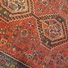 Load image into Gallery viewer, Hand knotted wool rug 161106 size 161 x 106 cm