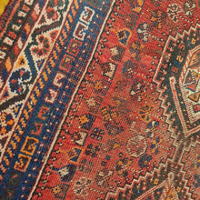 Load image into Gallery viewer, Hand knotted wool rug 161106 size 161 x 106 cm