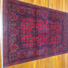 Load image into Gallery viewer, Hand knotted wool rug 152100 size 152 x 100 cm Afghanistan