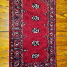 Load image into Gallery viewer, Hand knotted wool rug 16694 size 166 x 94 cm Pakistan