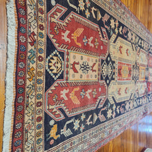 Load image into Gallery viewer, Hand knotted wool rug 291157 size 191 x 157 cm