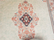 Load image into Gallery viewer, Hand knotted wool Rug 437 size 189 x 137 cm