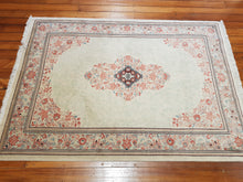 Load image into Gallery viewer, Hand knotted wool Rug 437 size 189 x 137 cm