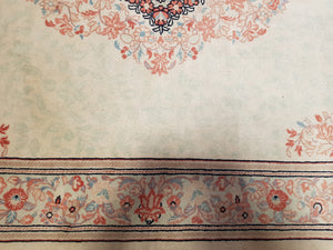 Hand knotted wool Rug 437 size 189 x 137 cm