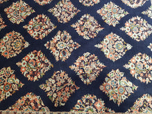 Load image into Gallery viewer, Hand knotted wool Rug 433 size 195 x 134 cm