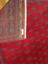 Load image into Gallery viewer, Hand knotted  wool Rug 2 size  299 x 194 cm Pakistan
