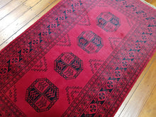 Load image into Gallery viewer, Hand knotted wool Rug 8 size 162 x 93 cm Pakistan