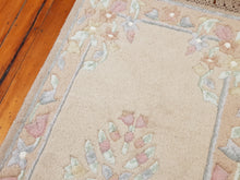 Load image into Gallery viewer, Hand knotted wool Rug 5095 size 140 x 70 cm India