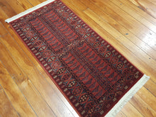 Load image into Gallery viewer, 100% wool  Kasghai 4346 300 size 67 x 130 cm Belgium