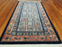 Load image into Gallery viewer, 100% wool  Kasghai  4301 500 size 67 x 130 cm Belgium