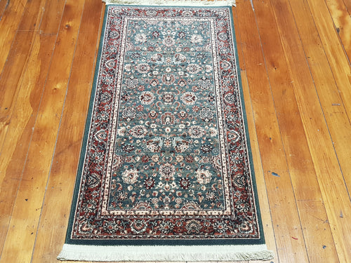 100% wool Kashqai  4362 400 size  67 x 130 cm Belgium