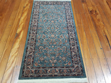 Load image into Gallery viewer, 100% wool Rug Kashqai 4328  401 size 80 x 160  cm Belgium