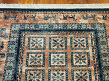 Load image into Gallery viewer, 100% wool Kasghai 4301  500 size 80 x 160 cm Belgium