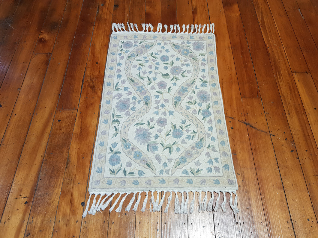 Hand knotted wool Rug 9060 size 90 x 60 cm Afghanistan