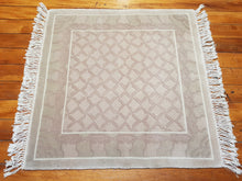 Load image into Gallery viewer, Hand knotted wool Rug 9290 size  92 x 90 cm,