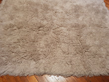 Load image into Gallery viewer, FLOKATI Rug Made in Greece 100% pure  wool heavy weight