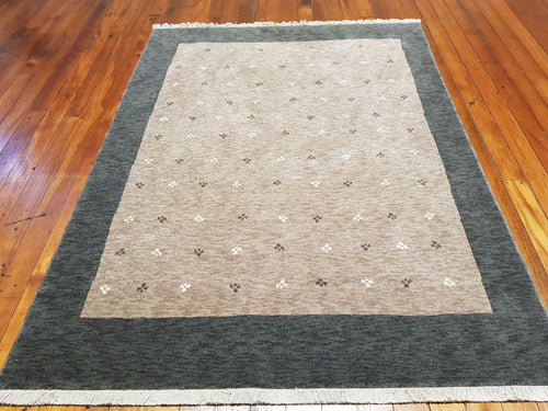 100% wool Zanzibar   4427 066 size 170 x 235 cm Belgium