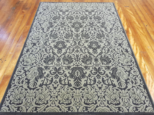 100% pure  wool Rug Agra  8509 600 size 170 x 240 cm Belgium