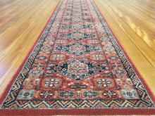 Load image into Gallery viewer, 100% wool Rug Kashqai 4308 300 size 67 x 275 cm Belgium