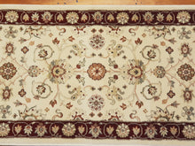 Load image into Gallery viewer, Cut to required length .Easy care Visconti  5050  113 has a 67 cm width Belgium