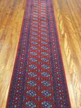 Load image into Gallery viewer, 100%  pure wool Runner Diamond 72212 330 size 450 x 85 cm Belgium