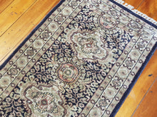 Load image into Gallery viewer, Hand knotted  Rug 18262 size 182 x 62 cm, Pakistan