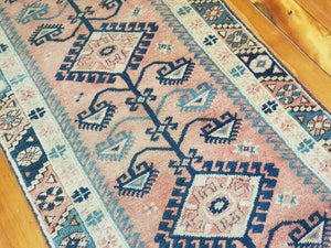 Hand knotted wool Rug 26976 size 269 x 76 cm Turkey