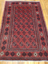 Load image into Gallery viewer, Hand knotted wool Rug 1066 size 180 x 120 cm