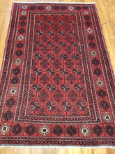 Load image into Gallery viewer, Hand knotted wool Rug 1066 size 180 x 120 cm Iran