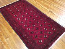 Load image into Gallery viewer, hand knotted wool Rug 4274 size 208 x 111 cm approx Iran