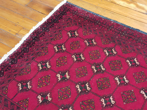 hand knotted wool Rug 4274 size 208 x 111 cm approx Iran