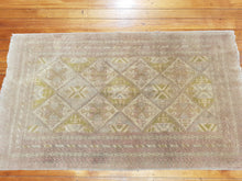 Load image into Gallery viewer, Hand knotted wool Rug 7242 size 175 x 104 cm Afghanistan