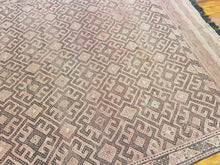 Load image into Gallery viewer, Hand knotted wool Rug 7232 size  310 x 195 cm Afghanistan