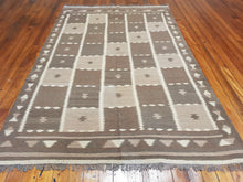 Load image into Gallery viewer, Hand knotted wool Rug 7188 size 286 x 186 cm Afghanistan