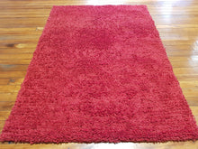 Load image into Gallery viewer, 100% wool Super shaggy red size 160 x 230 cm