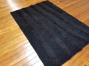 Shaggy rug SQP 56  size  160 x 230 cm ,